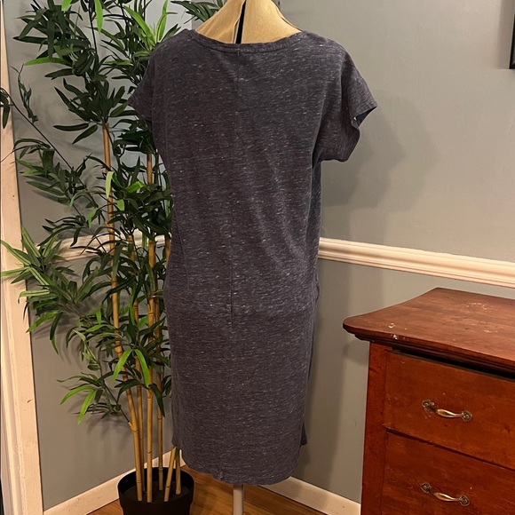 Old Navy Blue short sleeve dress - Picture 5 of 6